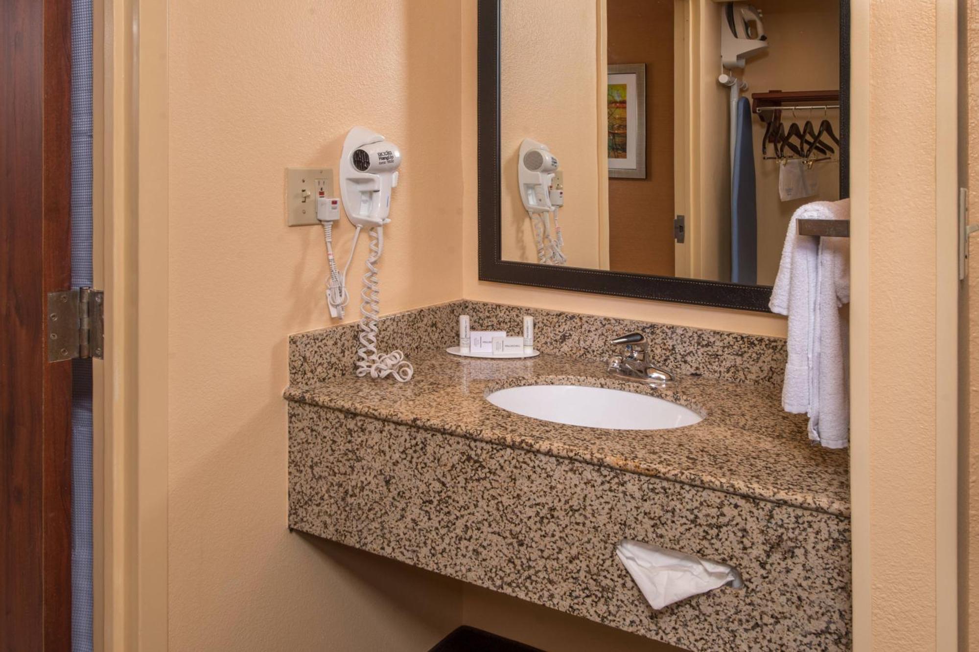 Fairfield Inn Dulles Airport Chantilly Dış mekan fotoğraf